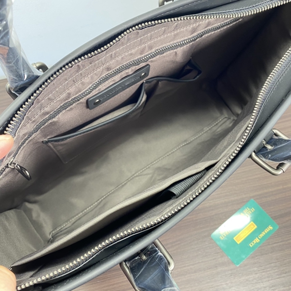 ボッテガヴェネタバッグ全体デザイン